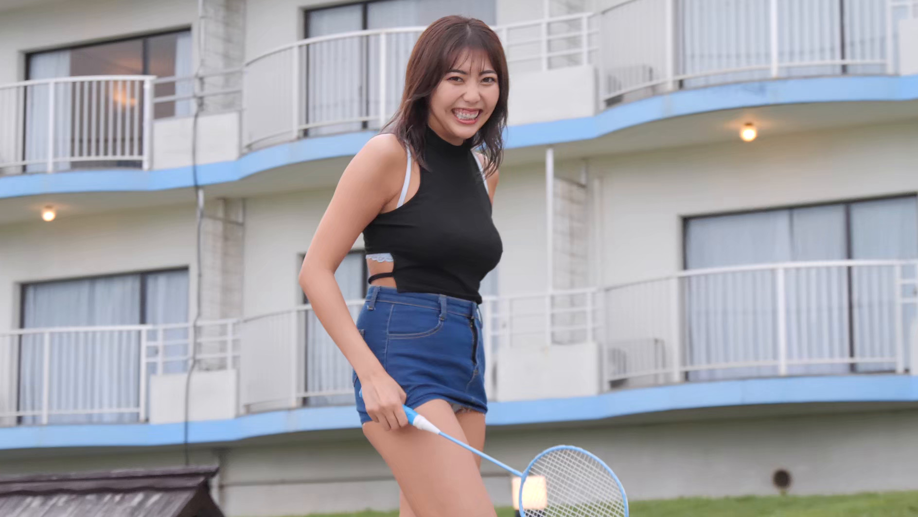 小麦色のヴィーナス 松岡凛